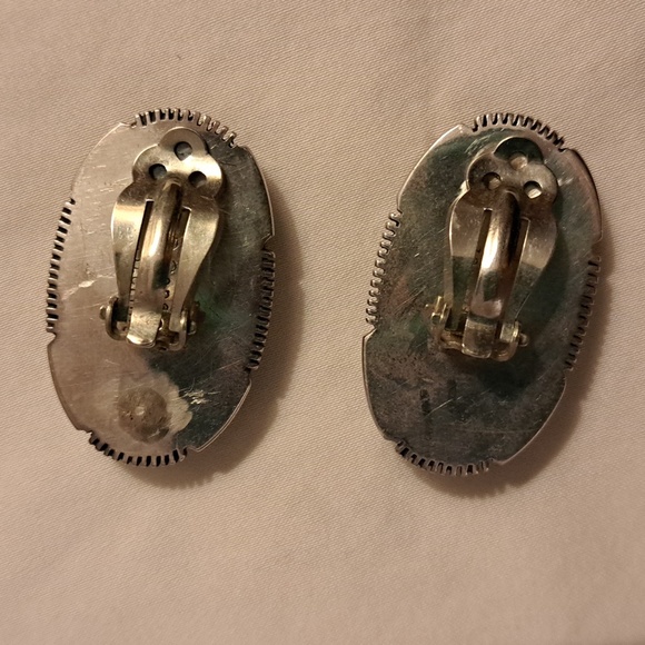 P Sanchez  sterling teal colored turquoise 1 and half approx inch clip earrings - Picture 3 of 4